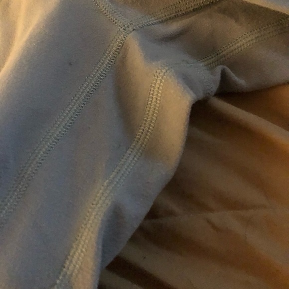EUC Lululemon Align HR 28” Blue Leggings Size 4 - Picture 9 of 10